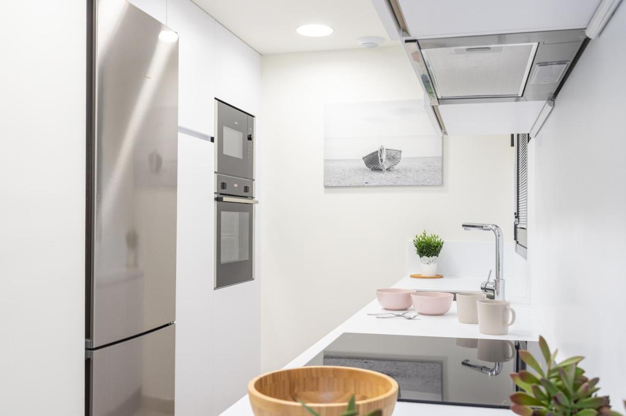 Blue Infinity Luxury Apartment By Ghr Rentals 에스테포나 외부 사진