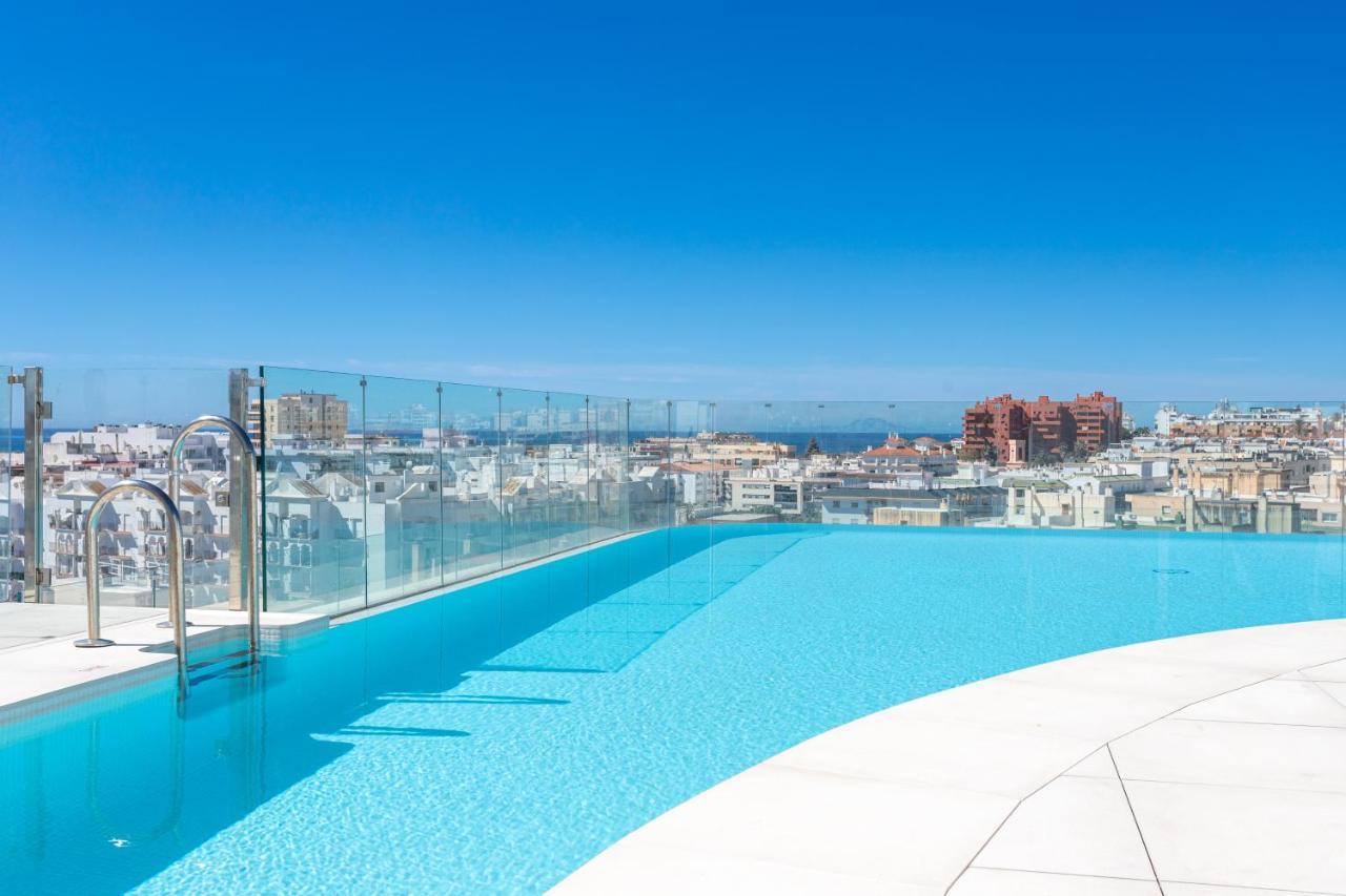 Blue Infinity Luxury Apartment By Ghr Rentals 에스테포나 외부 사진